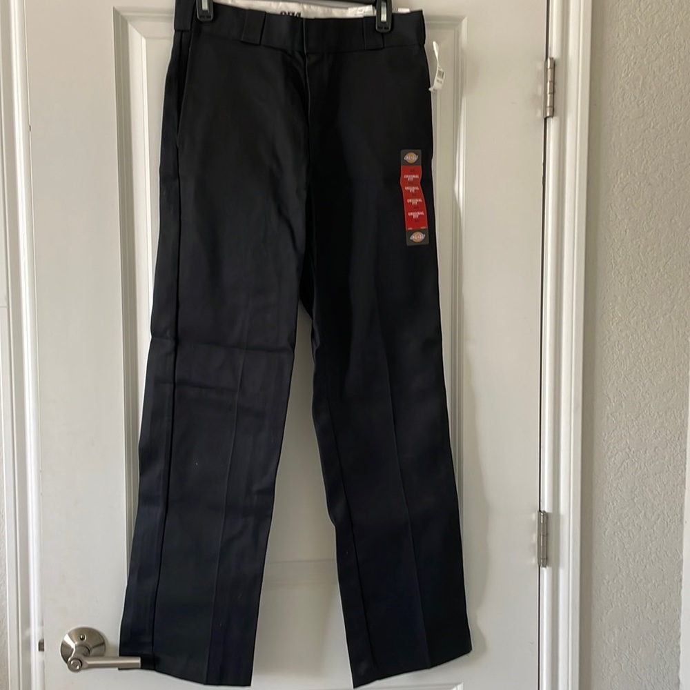 Dickies black pants. NWT sz30x32